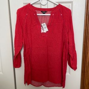 Brand new Express top with 3 quarter sleeves